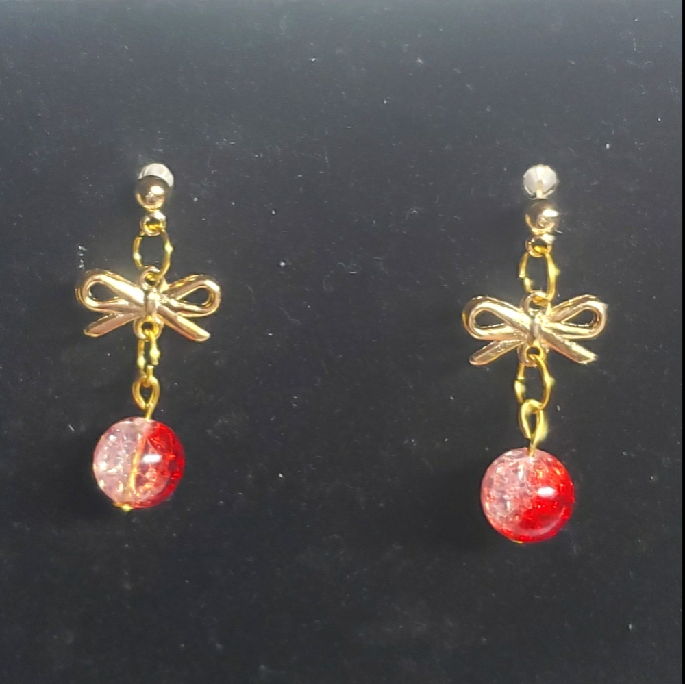 ⭐3/$15 Gold Colored Christmas Earrings